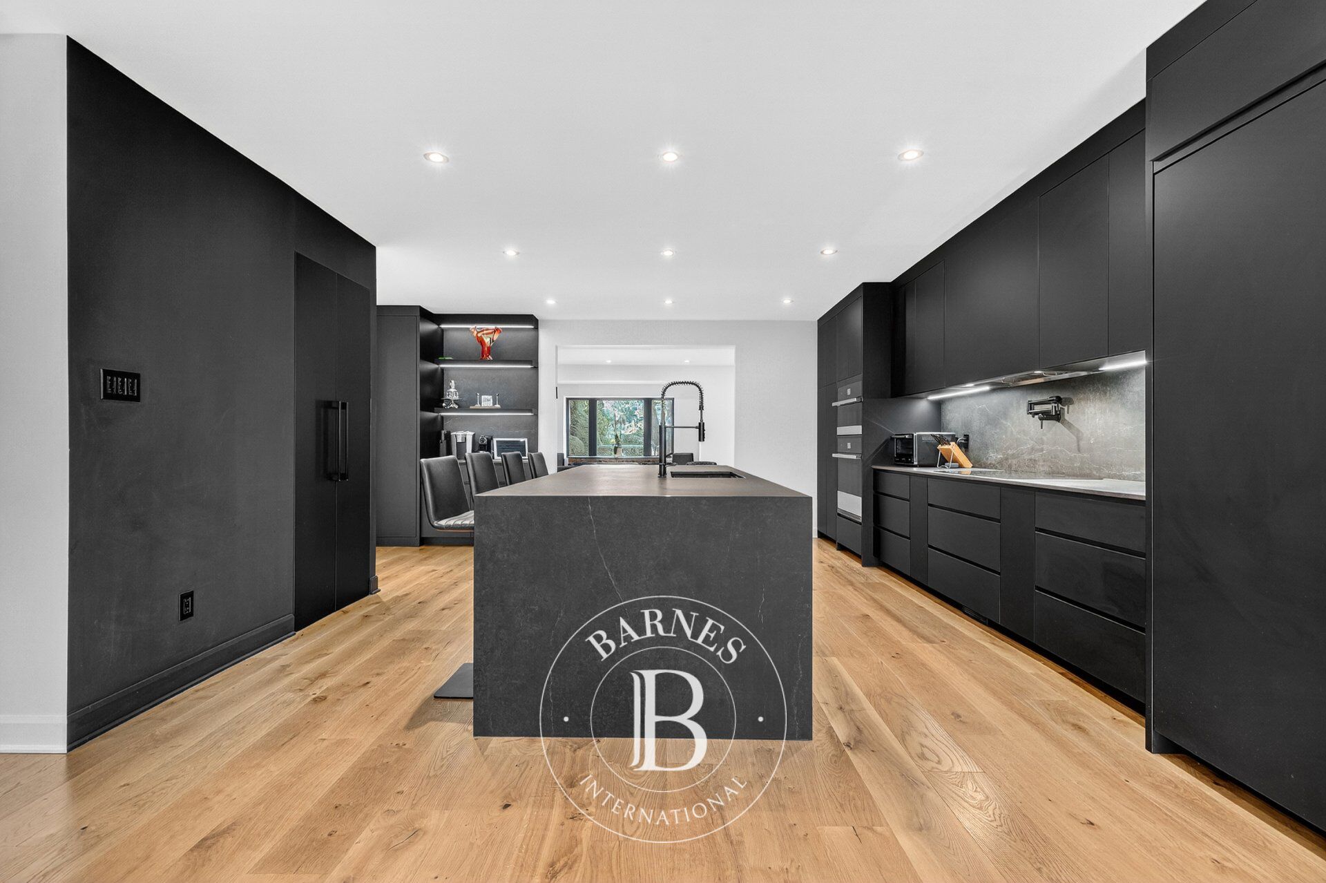 Ev Hampstead - picture 8