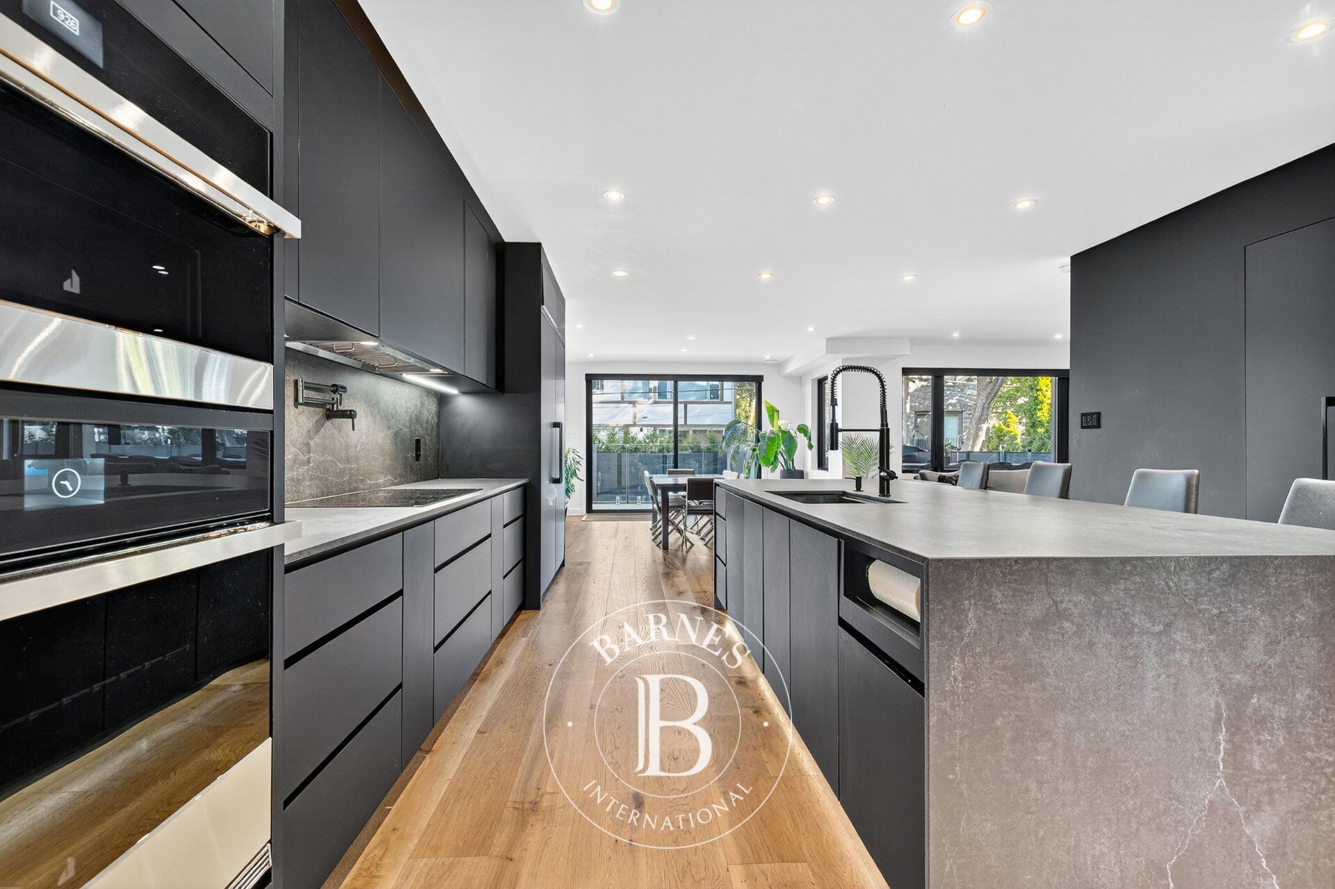 Ev Hampstead - picture 5