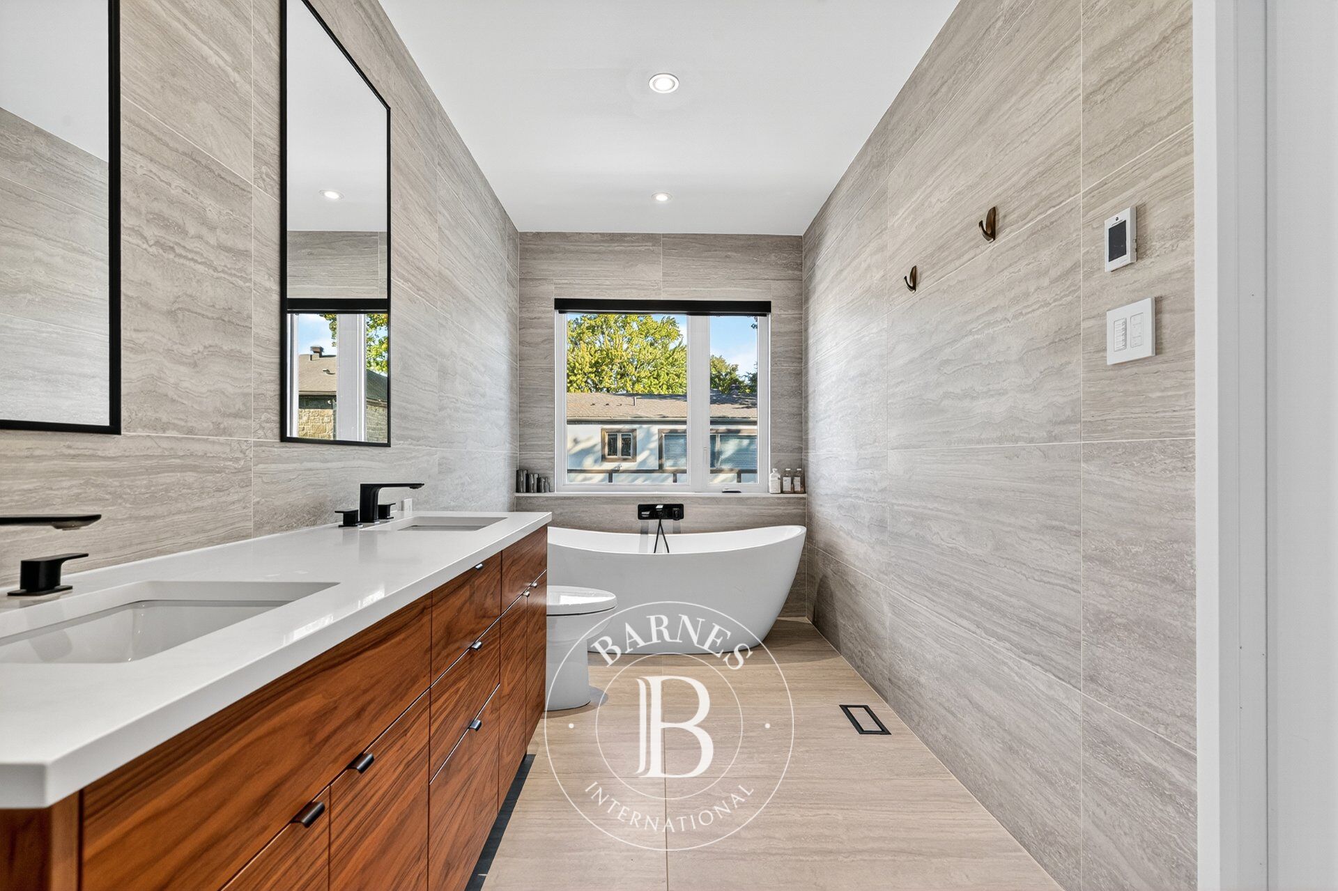 Ev Hampstead - picture 18