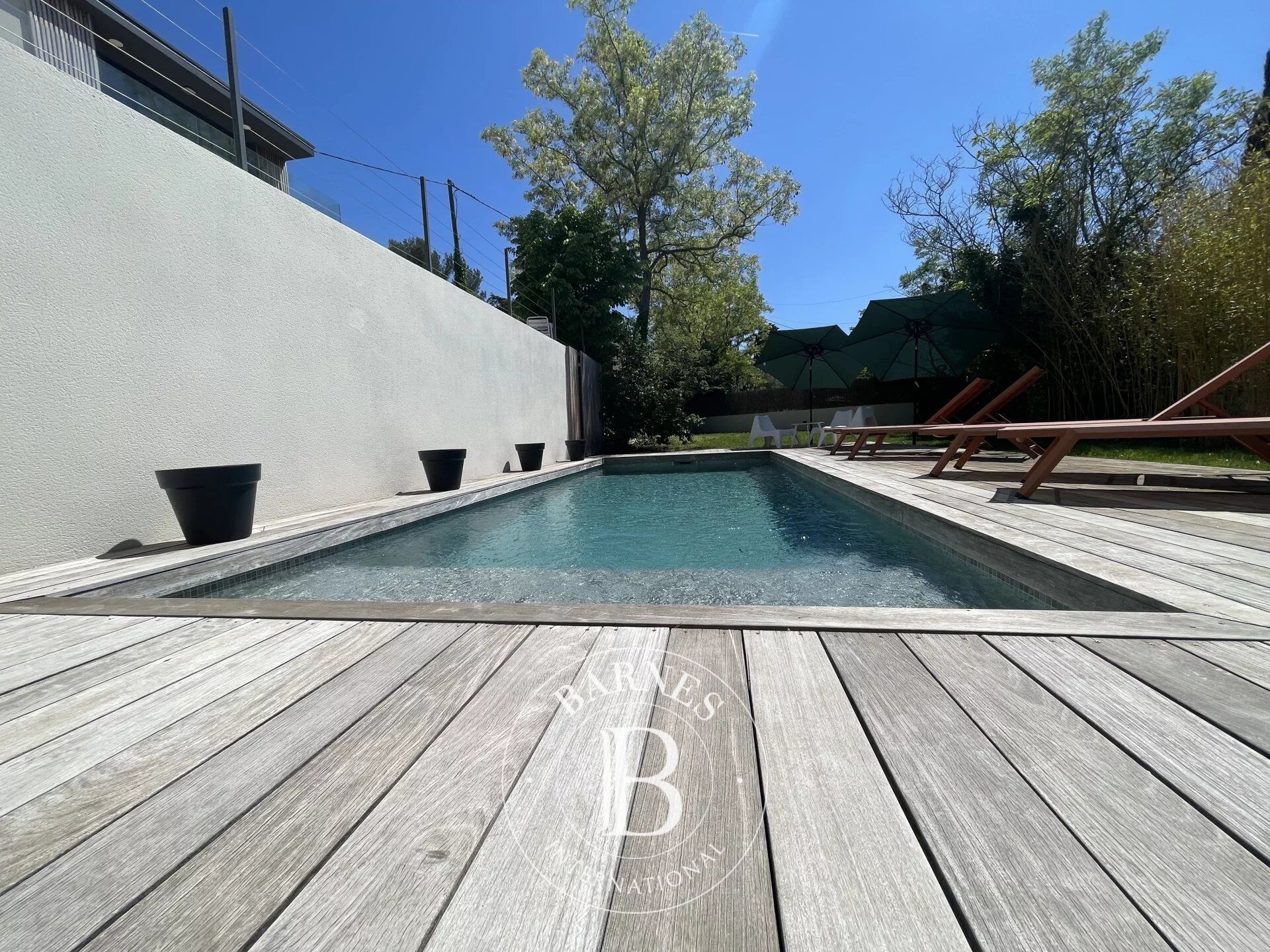VENTE - ALLAUCH - 13190 - MAISON - 4 SUITES - PISCINE - VUE DOMINANTE ET DÉGAGÉE - picture 3