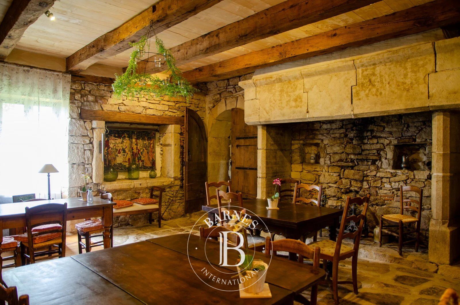 Charmante propriété dans un hameau XIV siécle  – - picture 3