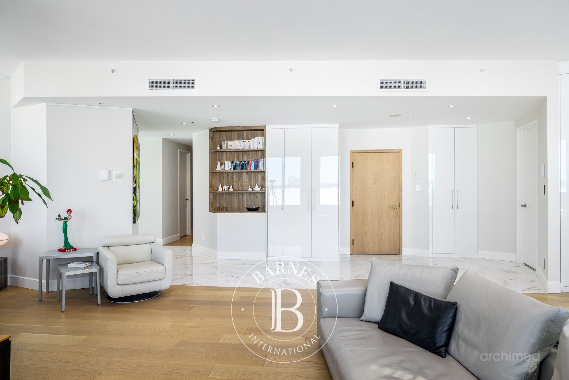 Daire Laval (Chomedey)