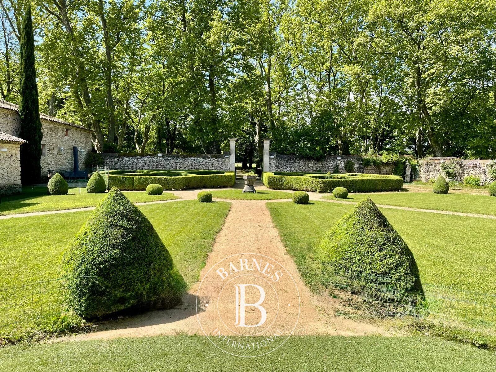 Conjunto residencial Mallemort - picture 2