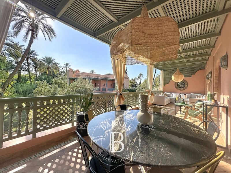 HIGH-END APARTMENT FOR SALE – LA PALMERAIE