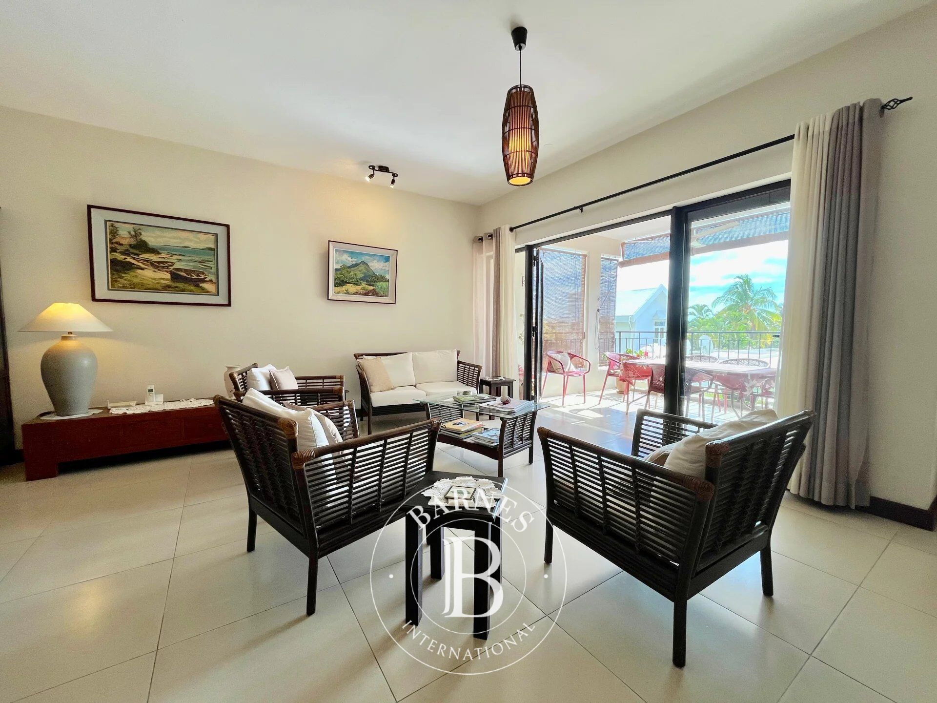 Appartement de 2 chambres au centre de Rivière Noire - picture 2