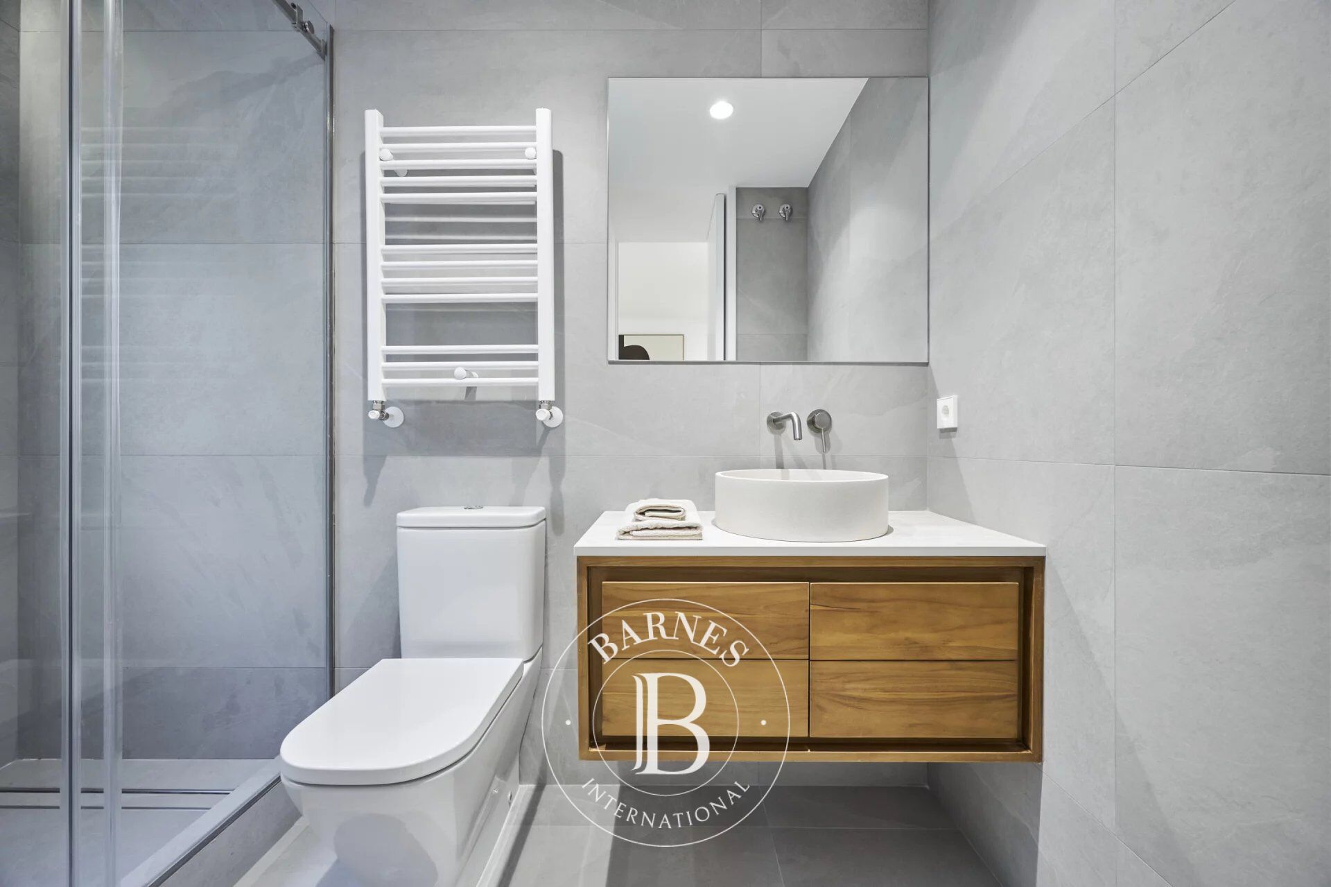 Daire Madrid - picture 11