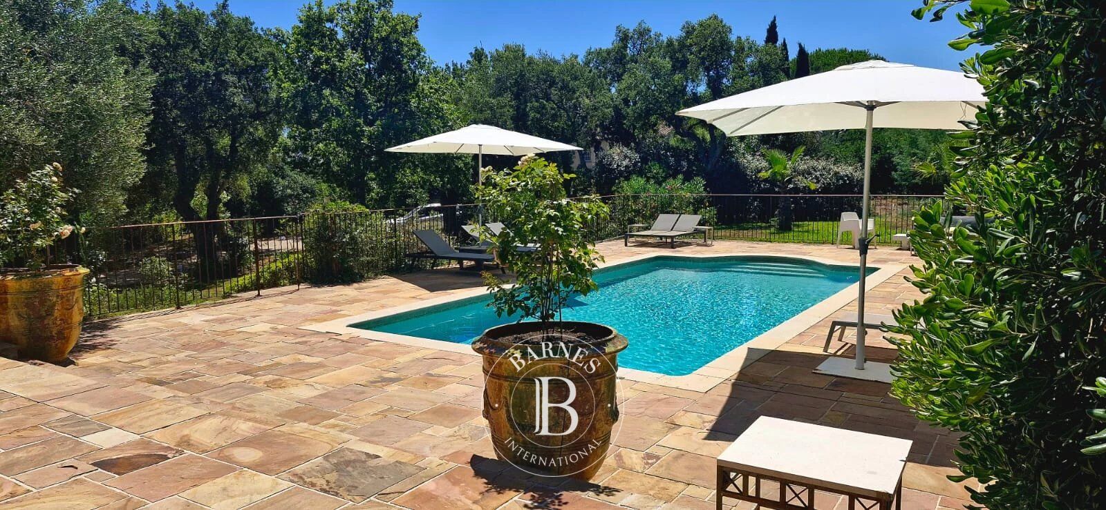 SEASONAL RENTAL - GRIMAUD -  6 BEDROOMS - SWIMMING POOL - picture 1