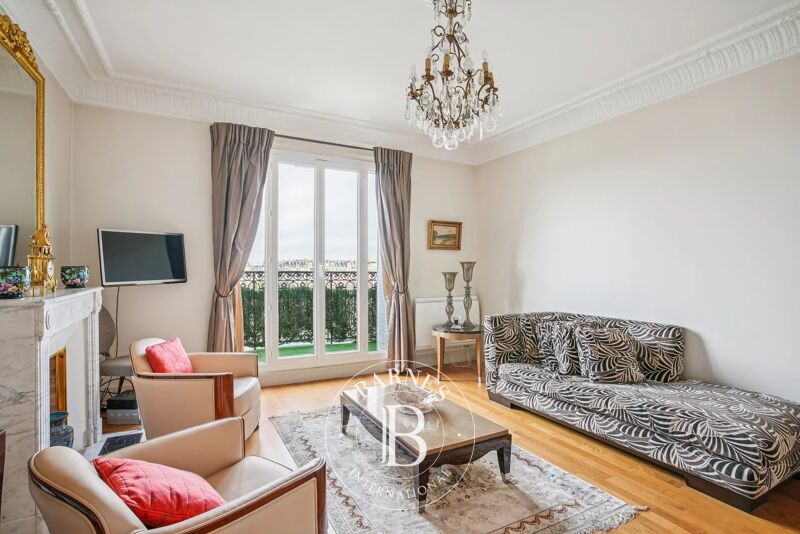 For Sale Apartment | Paris 7ème - picture 3