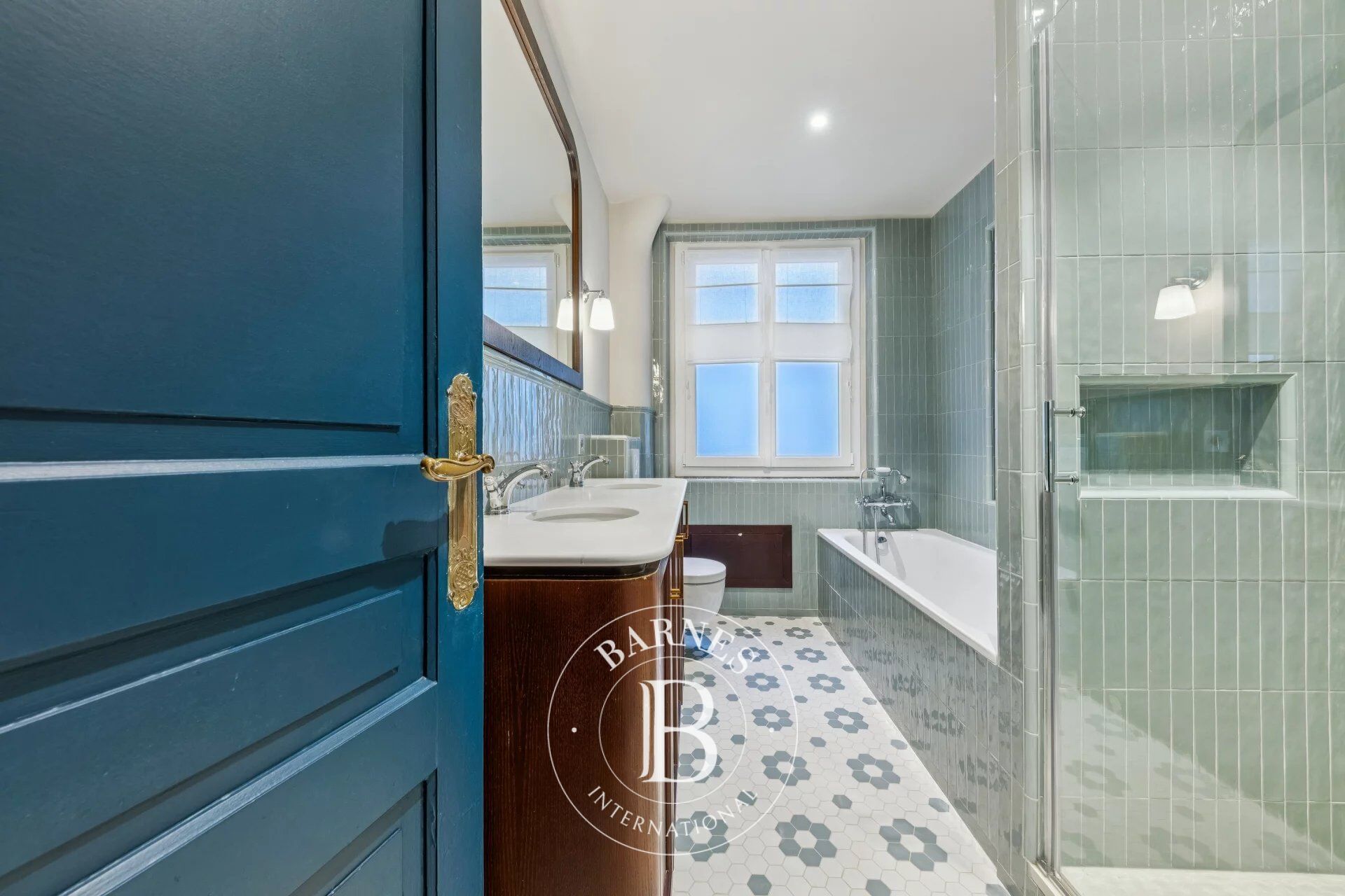 À louer Appartement | Paris 7ème - picture 9