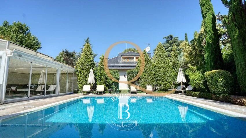 Residencia de Alto Standing en Madrid – Chalet de Lujo en Parque Conde de Orgaz\