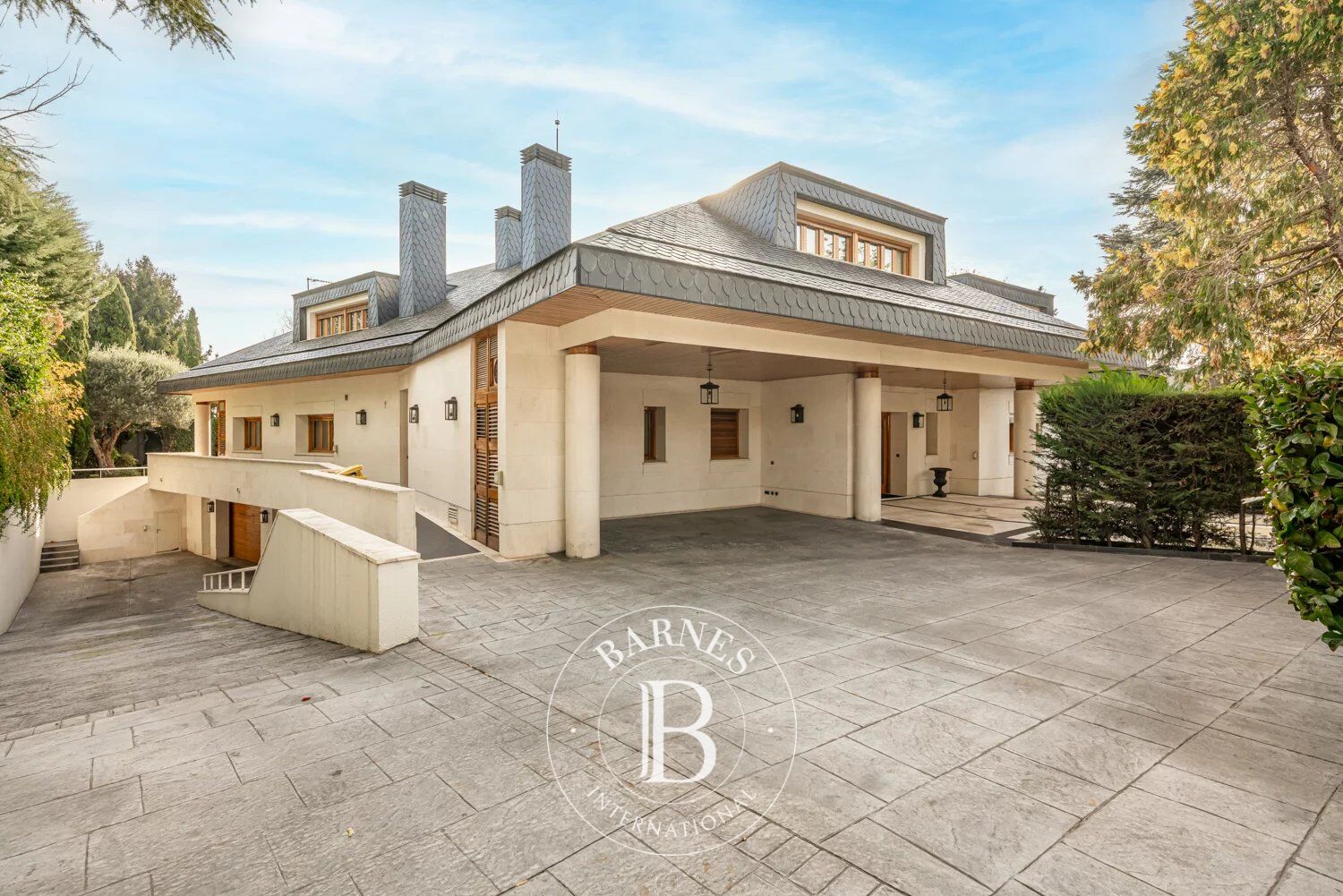 Residencia de Alto Standing en Madrid – Chalet de Lujo en Parque Conde de Orgaz\