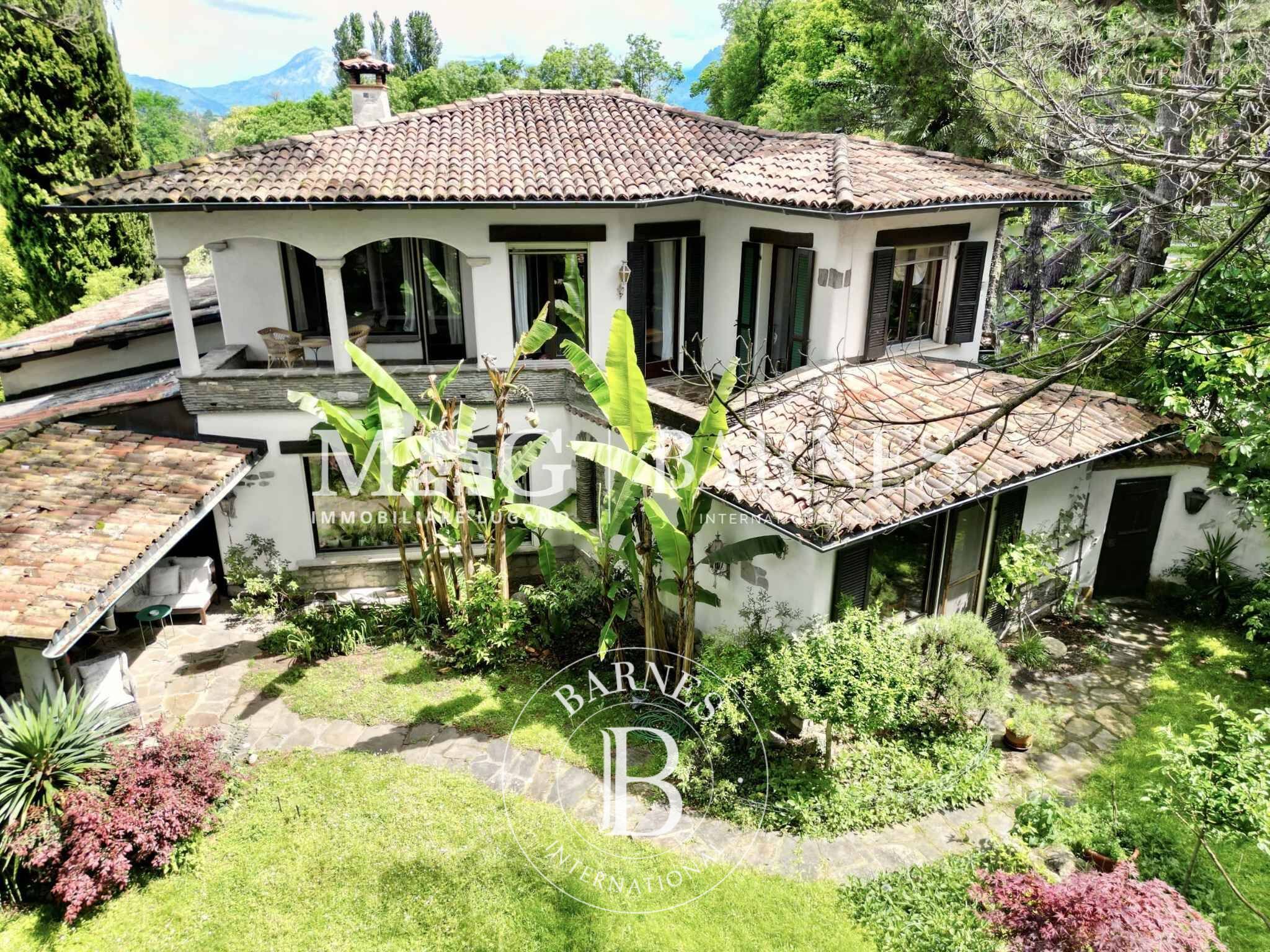 Montagnola : 260 sqm villa in Spiess style – timeless charm and elegance. - picture 1