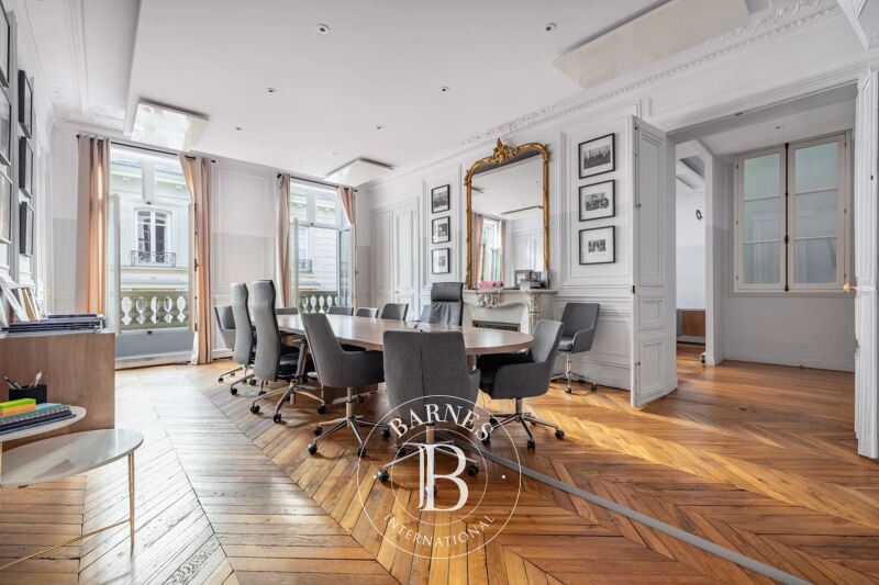 Venta, Piso Paris 8ème - picture 2