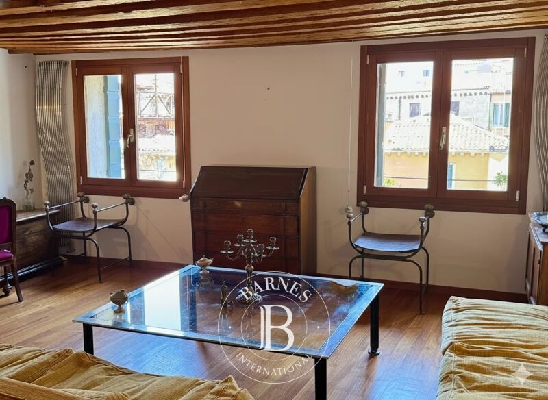 For Sale Apartment | Venezia - picture 2