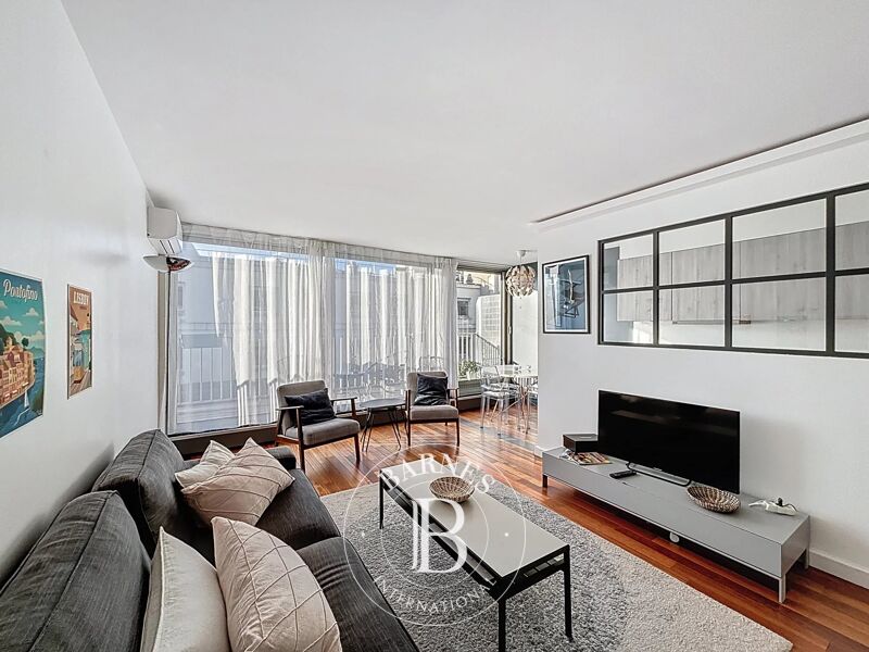 For Rent, Apartment Paris 16ème - picture 1