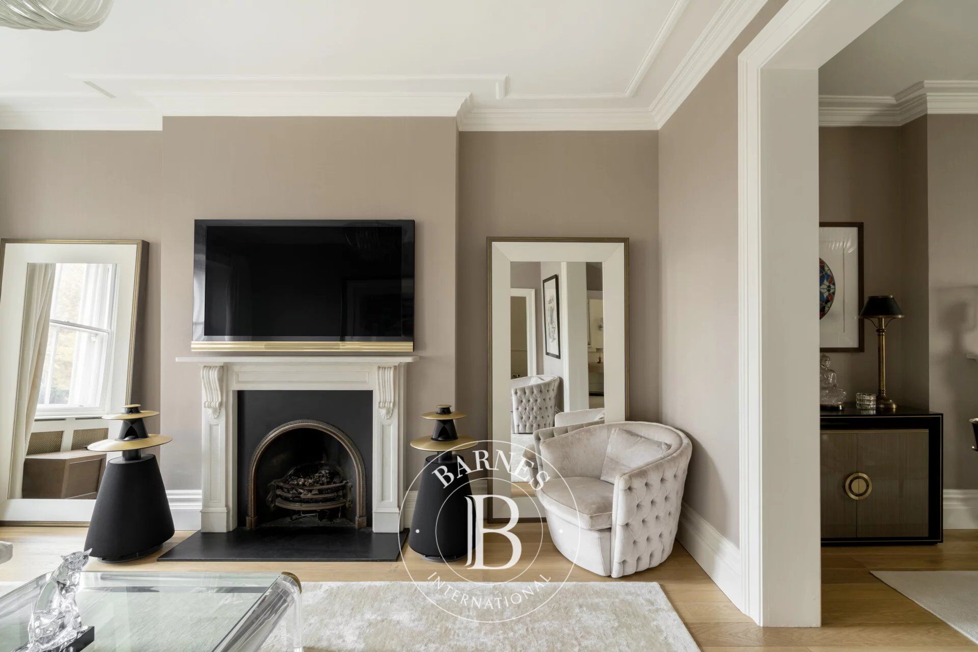 Piso London - picture 2