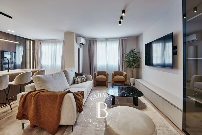 Venta, Piso Madrid - picture 2