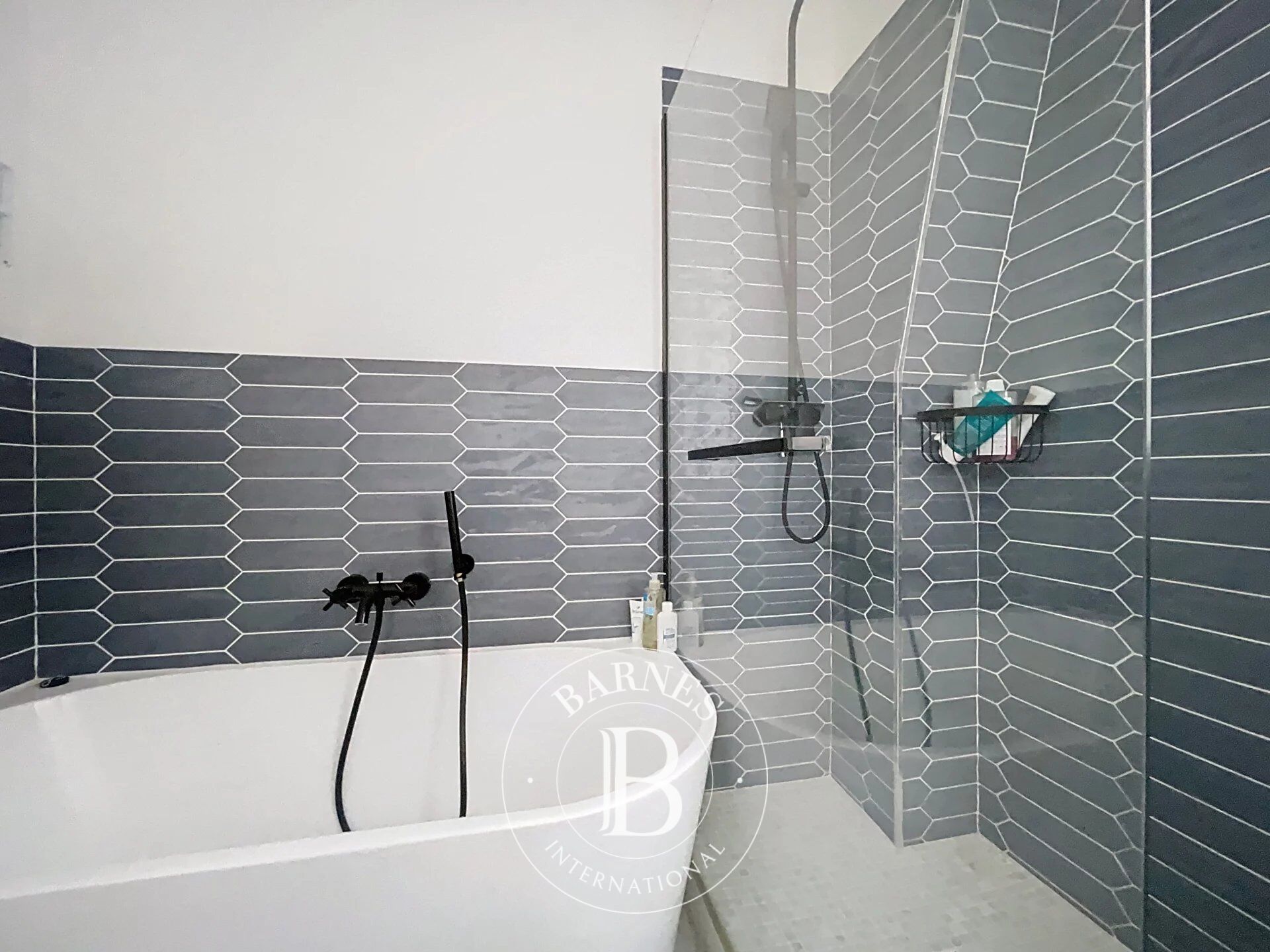 Zu vermieten, Wohnung Paris 9ème - picture 7