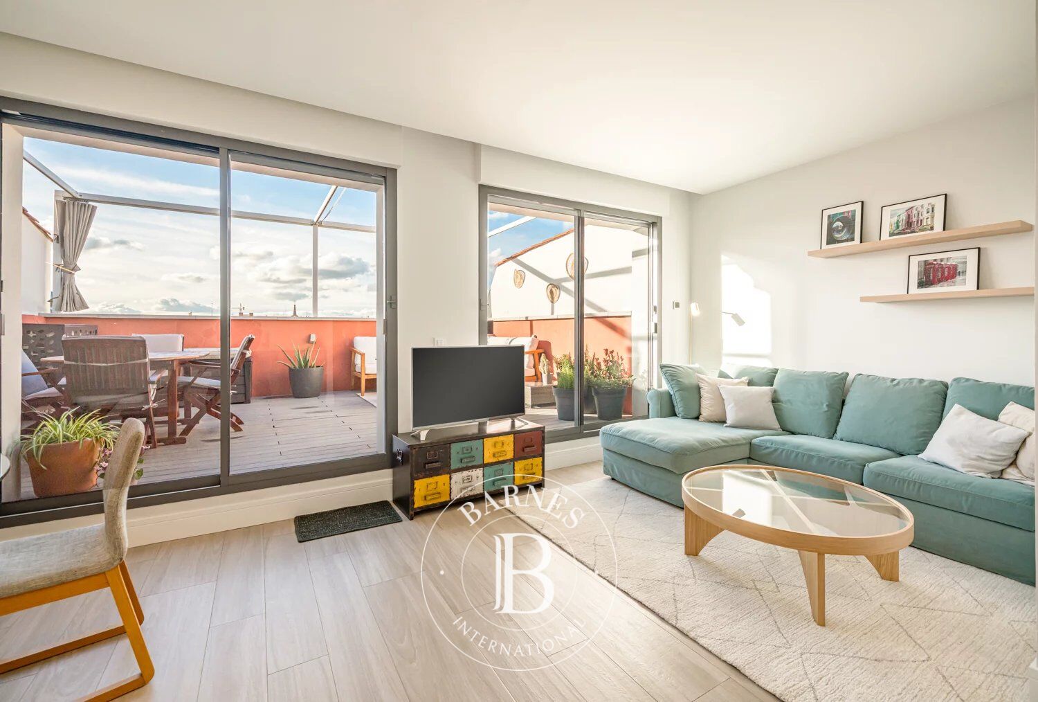 Cozy furnished penthouse with terrace in the heart of Goya - picture 1