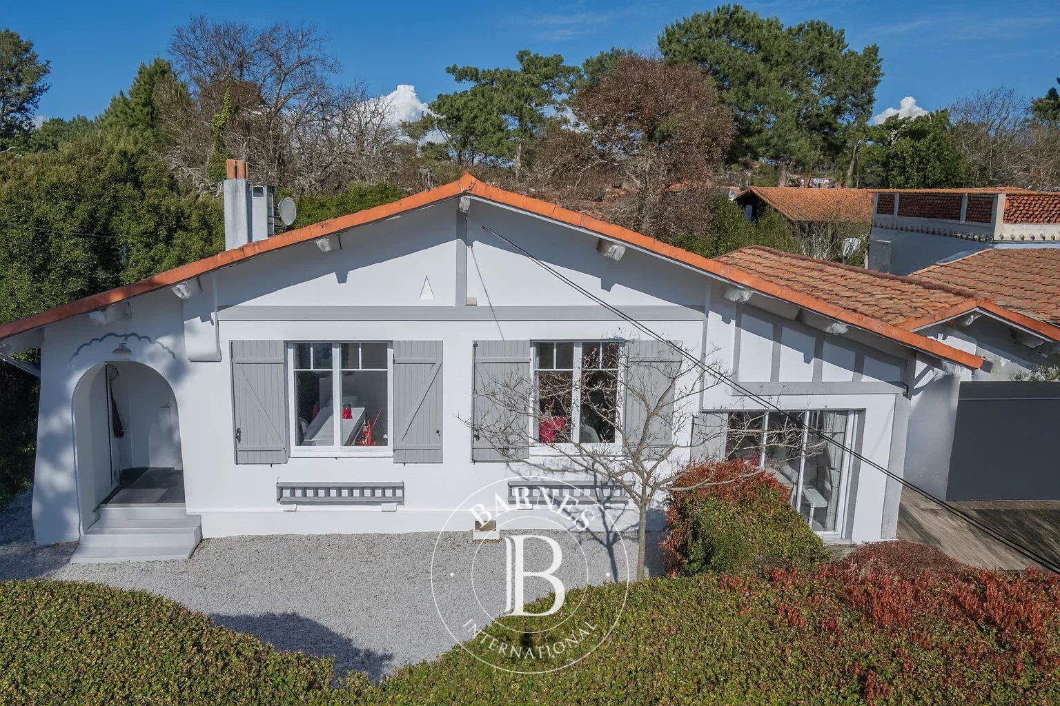 CHARMING HOME IN ARCACHON WITH POOL – CLOSE TO BEACH AND SHOPS - picture 1