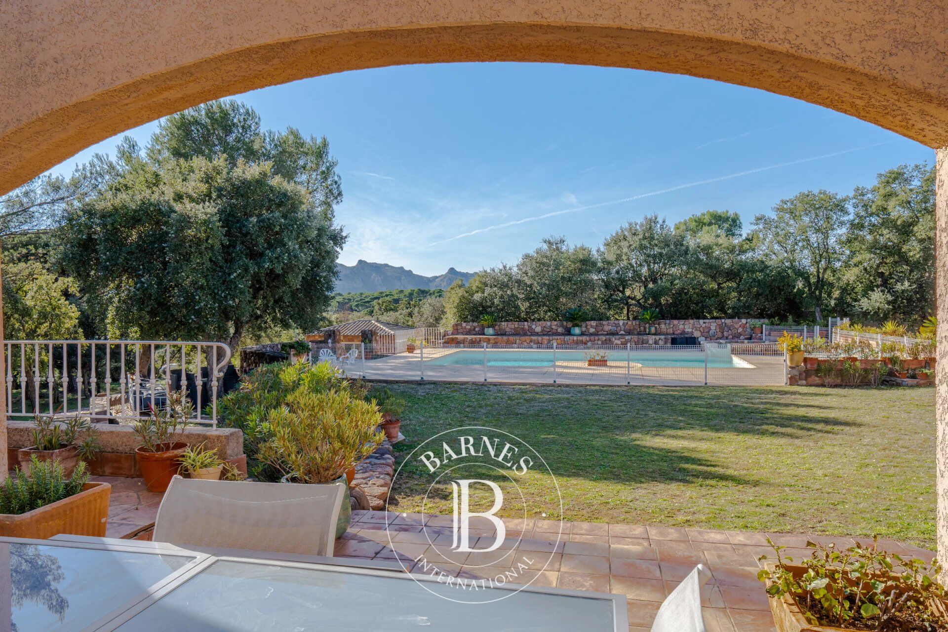 Villa Roquebrune-sur-Argens - picture 3