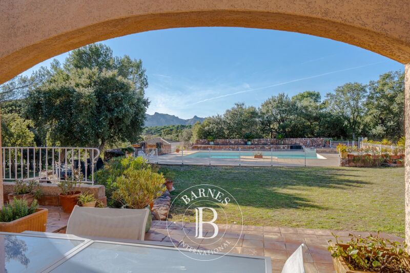 À vendre, Villa Roquebrune-sur-Argens - picture 3