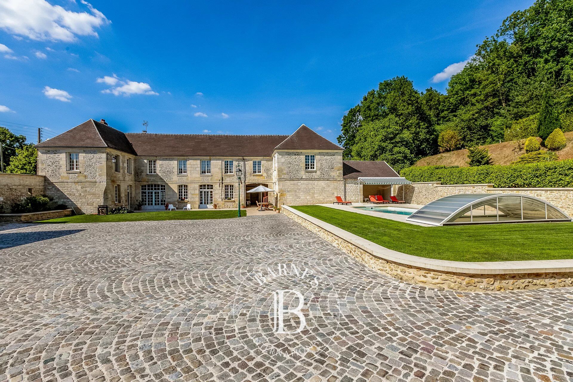 Corps de ferme rénové - Piscine - Grange - picture 1