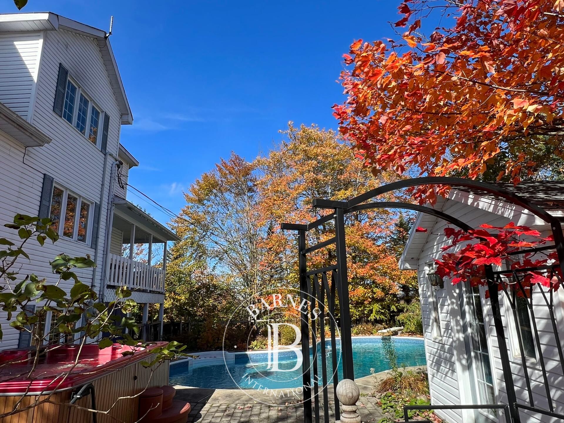 340 Ch. de Chertsey  Sainte-Marguerite-du-Lac-Masson (Laurentides) - picture 2