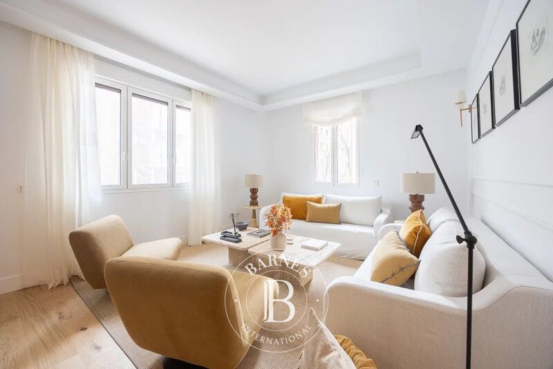 Venta, Piso Madrid - picture 3