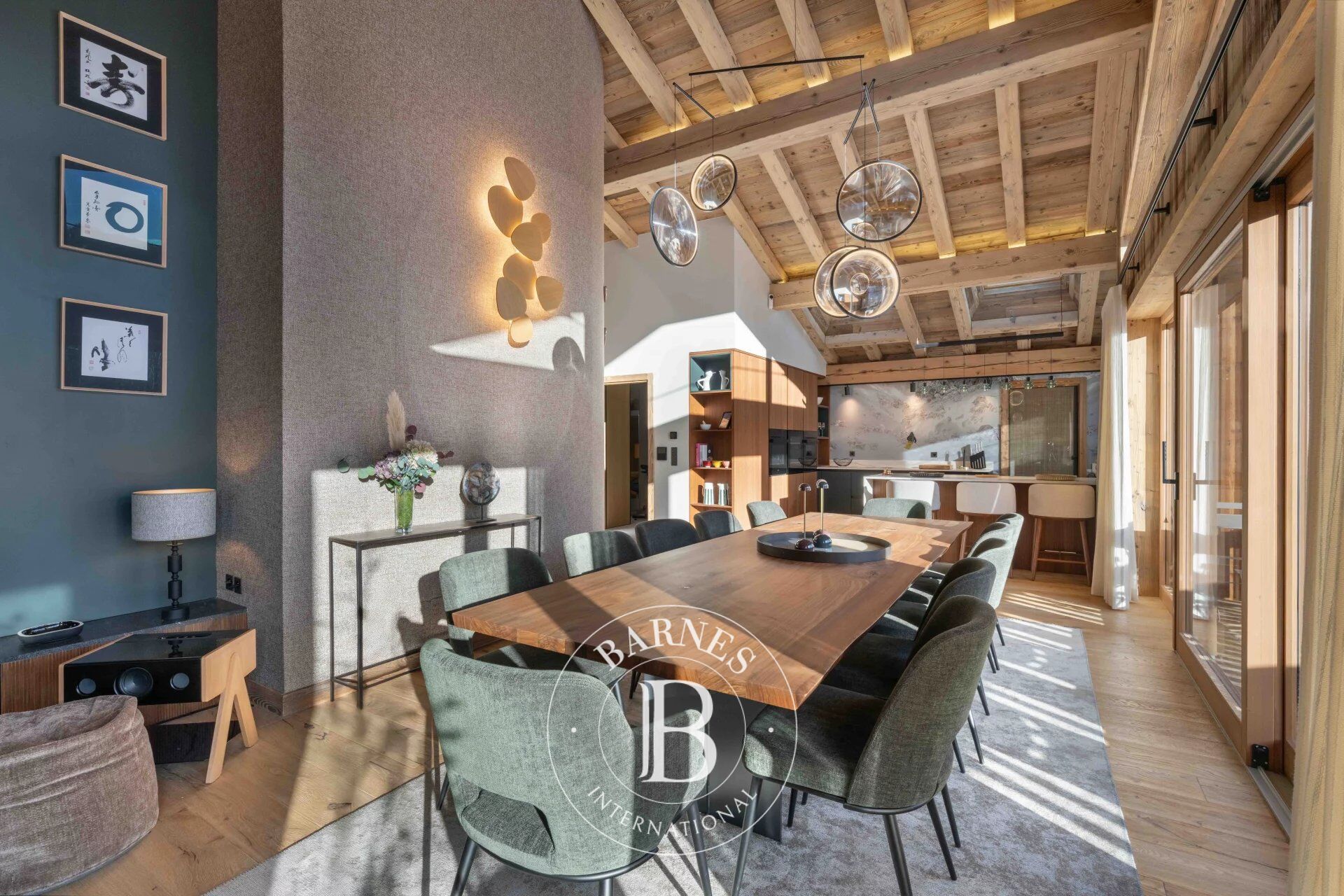 NORA PENTHOUSE - picture 1