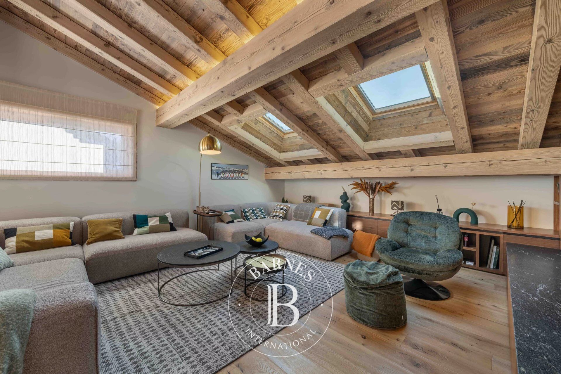 NORA PENTHOUSE - picture 3