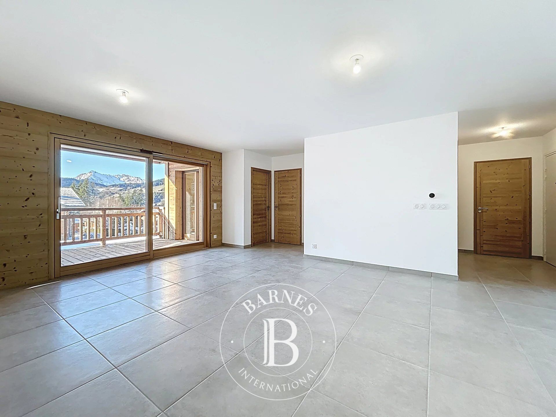 Les Gets – Appartement T3 + Cabine – Exposition sud-ouest – Vue dégagée - picture 2