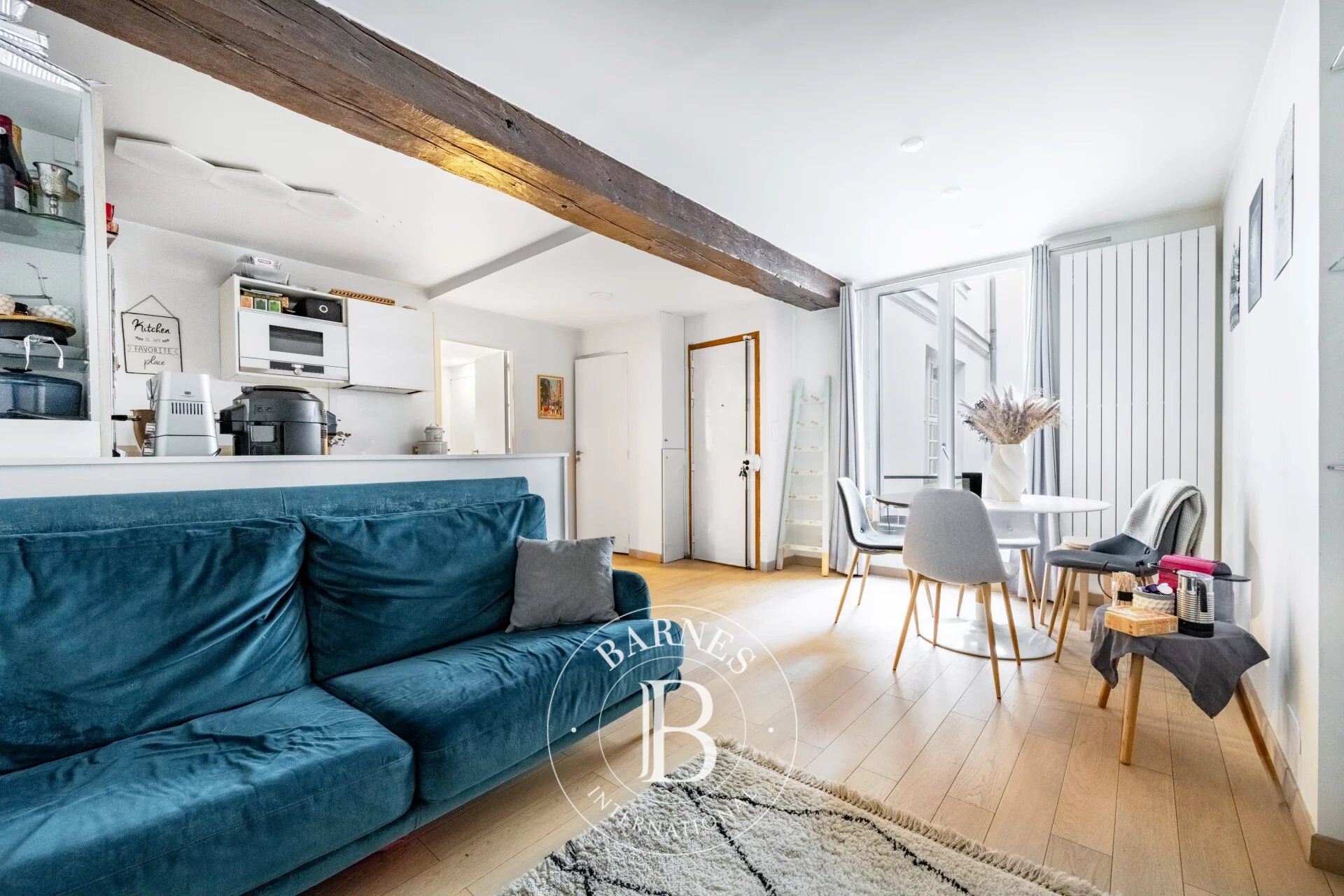 Piso Paris 4ème - picture 1