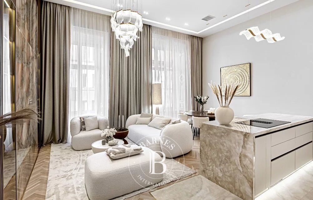 Two-Level Luxury Apartment near St. Stephen’s Basilica - picture 1