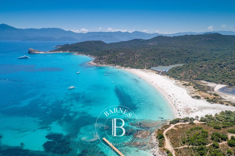 Venta, Hotel Saint-Florent - picture 3