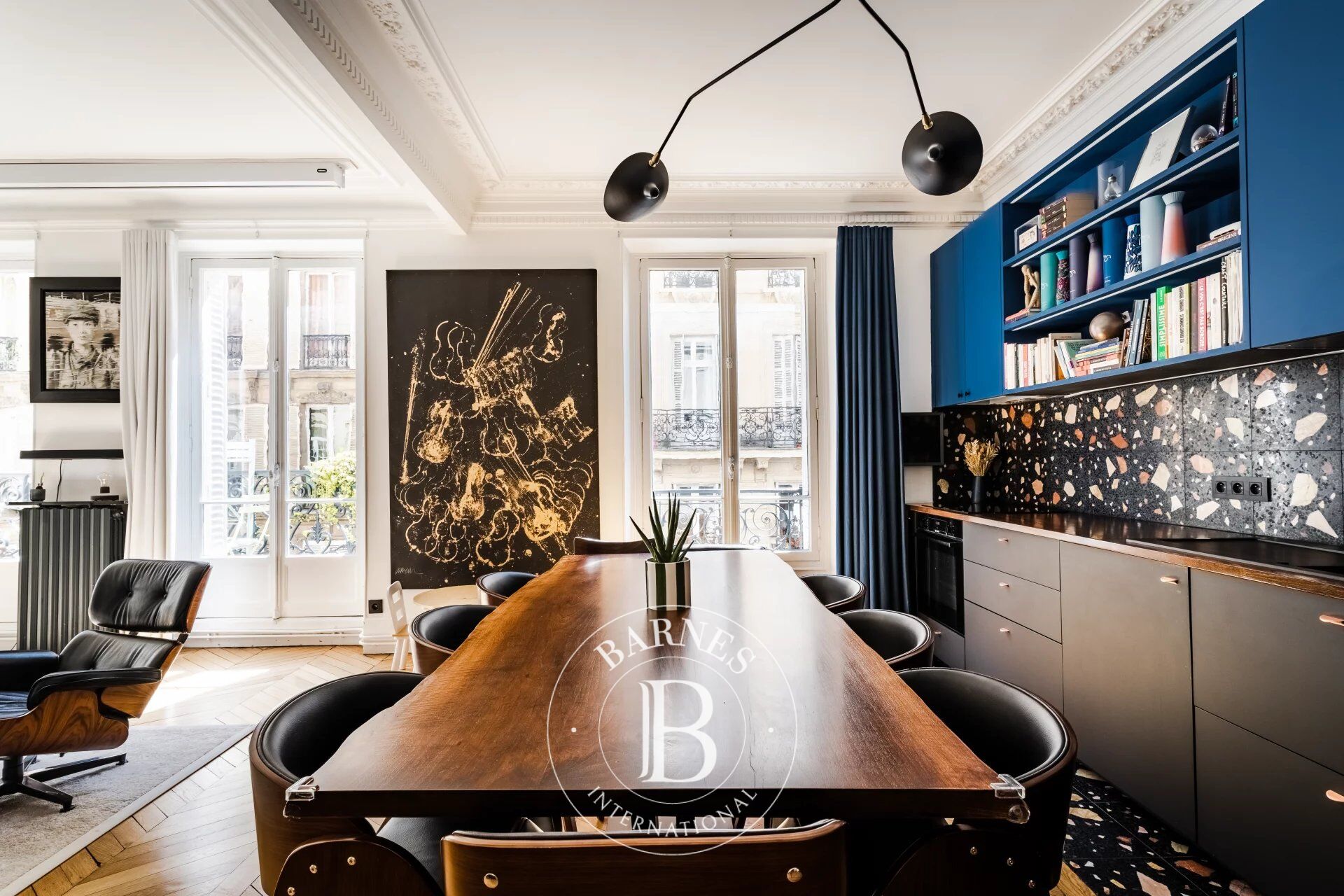 Piso Paris 8ème - picture 2