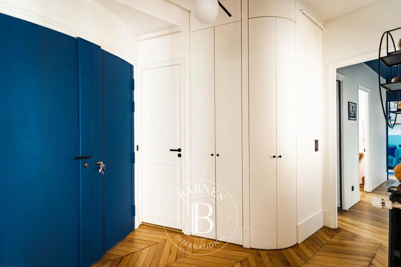 For Sale Apartment | Paris 8ème - picture 3