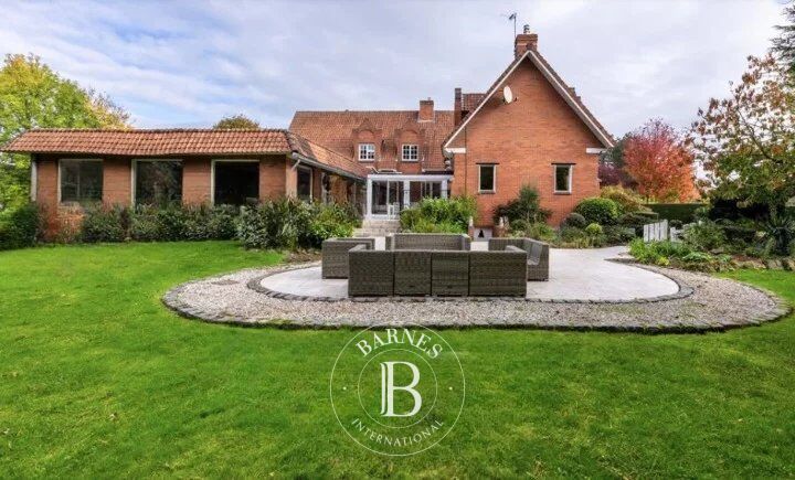 Casa familiar de estilo flamenco - picture 1