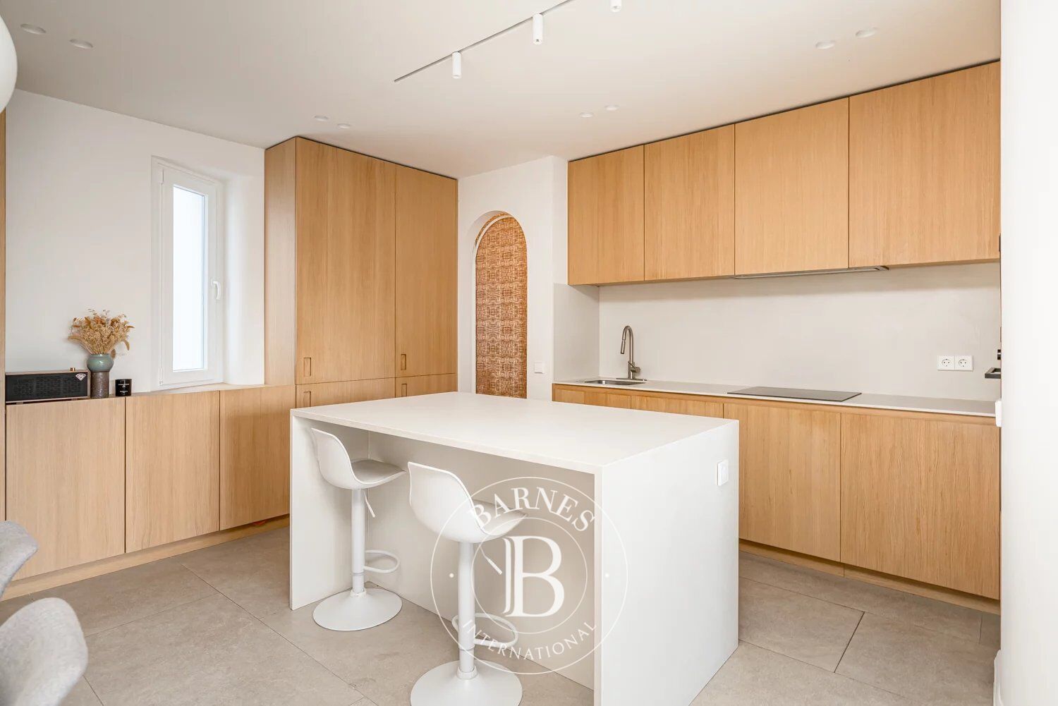 Appartamento ristrutturato con terrazza nel cuore del quartiere Salamanca - picture 2