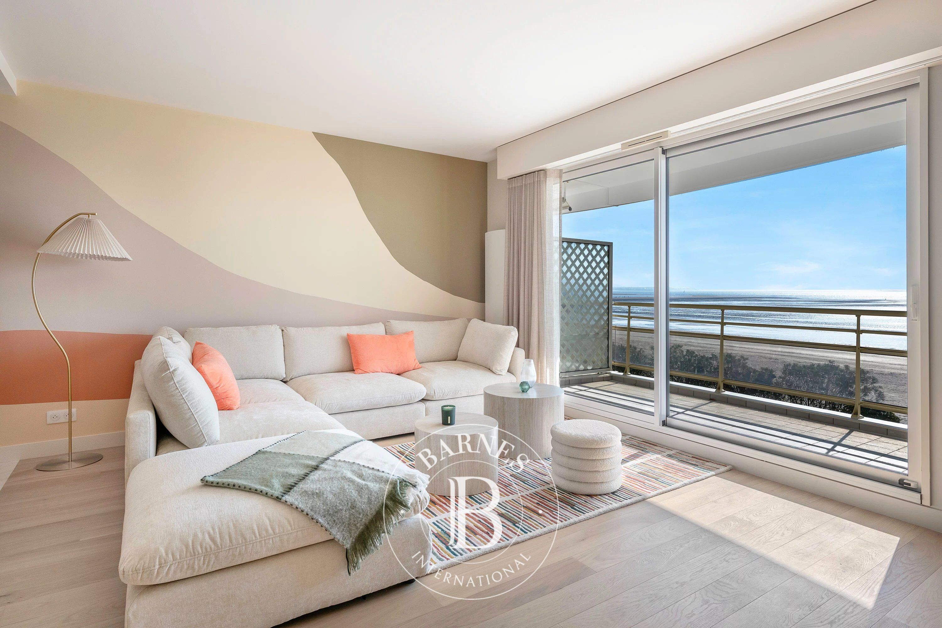 LA BAULE - PLAGE BENOIT - Appartement meublé face à la mer - picture 3