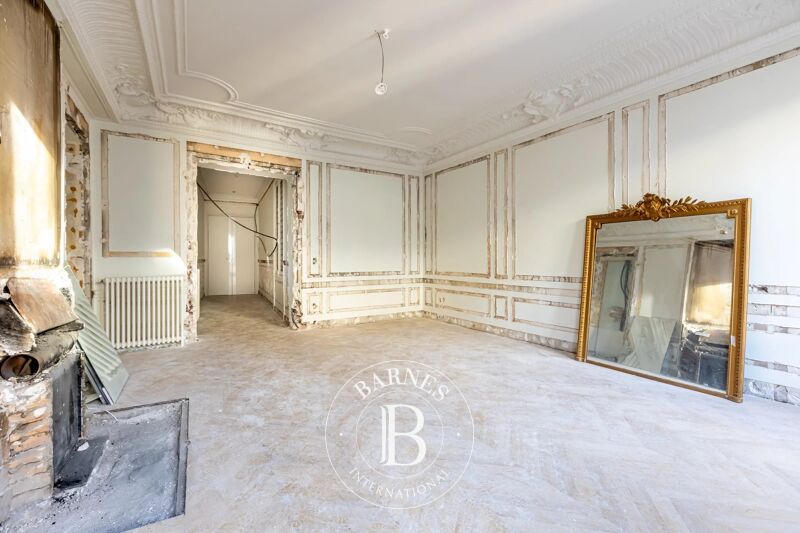 Paris 8ème - George V - Appartement au 4ème... - picture 3