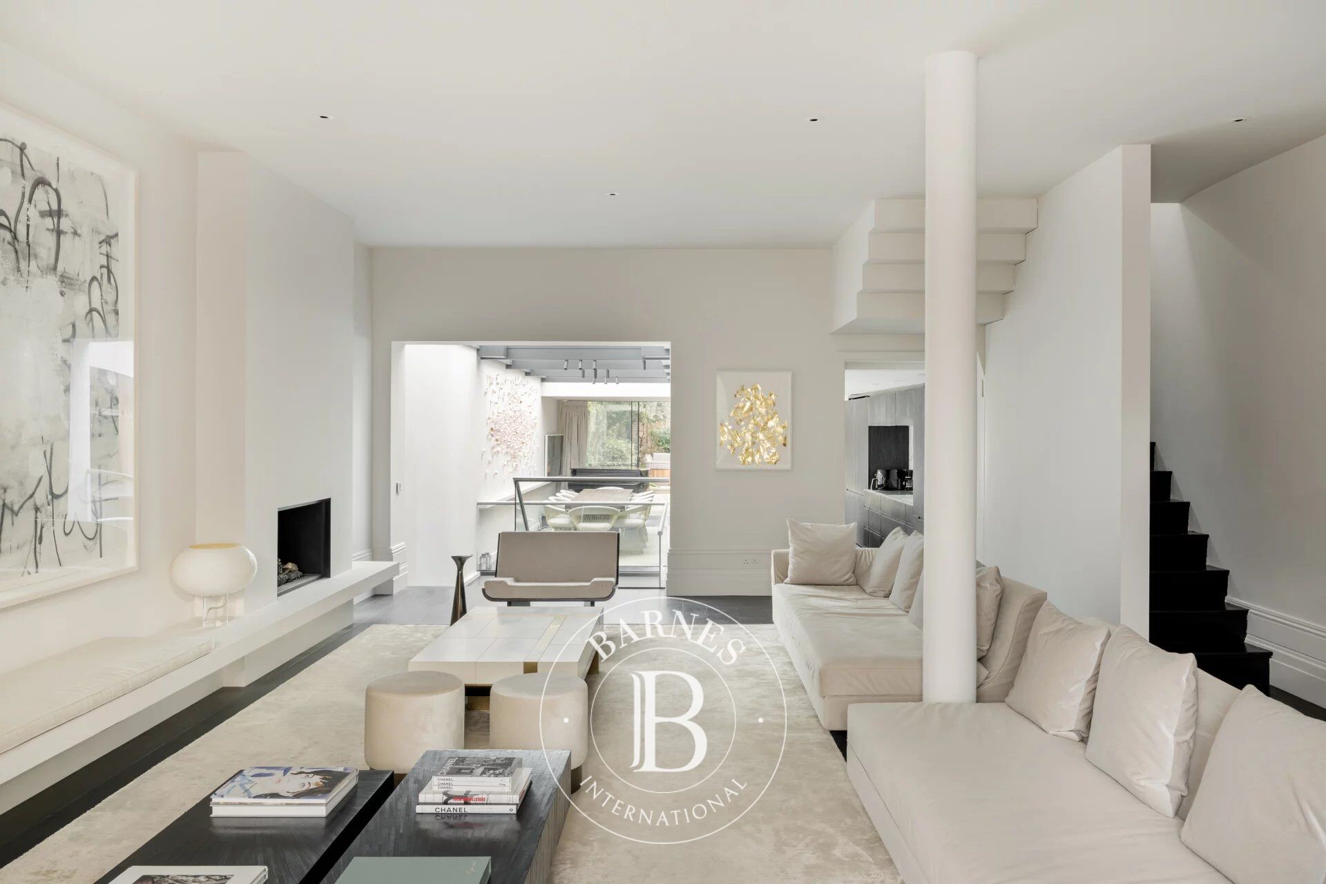 Casa London - picture 2