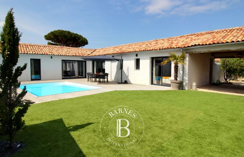 For Sale House | Le Bois-Plage-en-Ré - picture 2