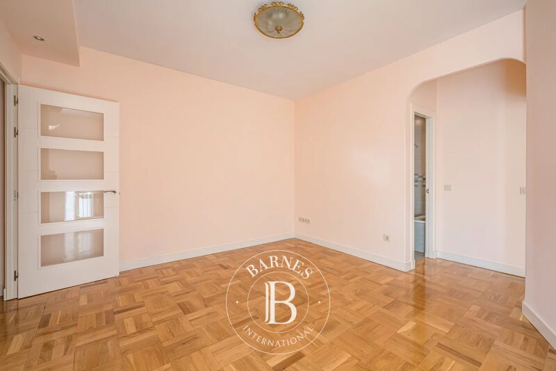 Venta, Piso Madrid - picture 3