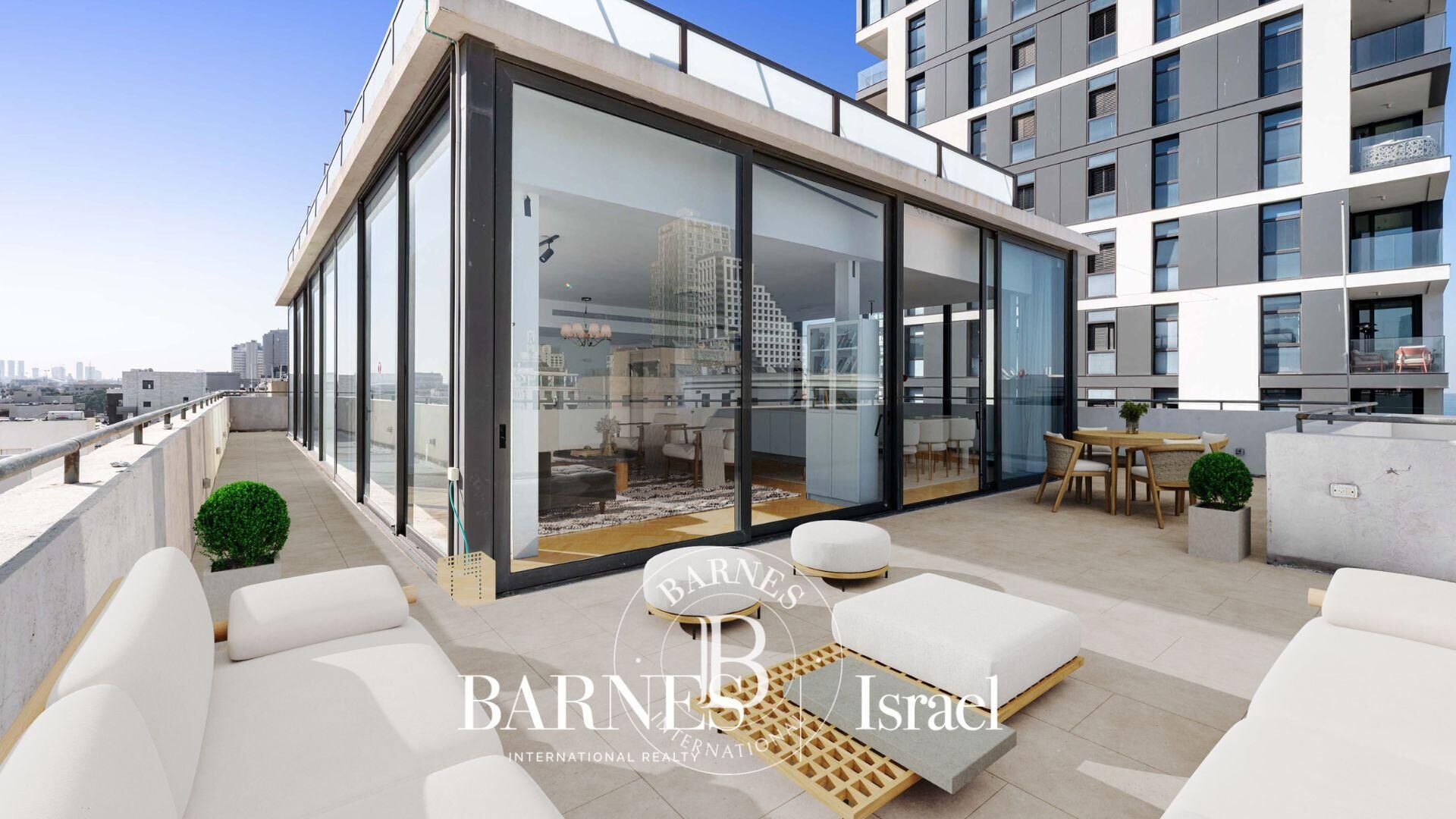 Penthouse Tel Aviv-Yafo - picture 1