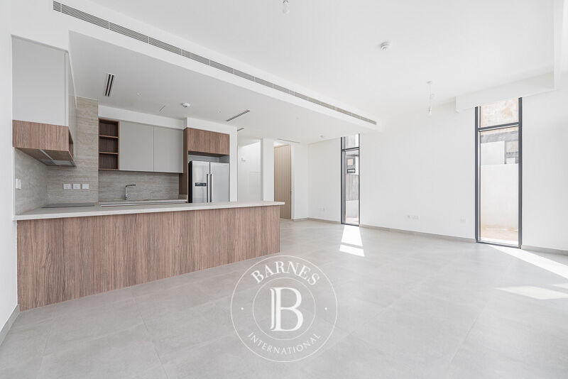 For Rent, Villa Mudon - picture 3