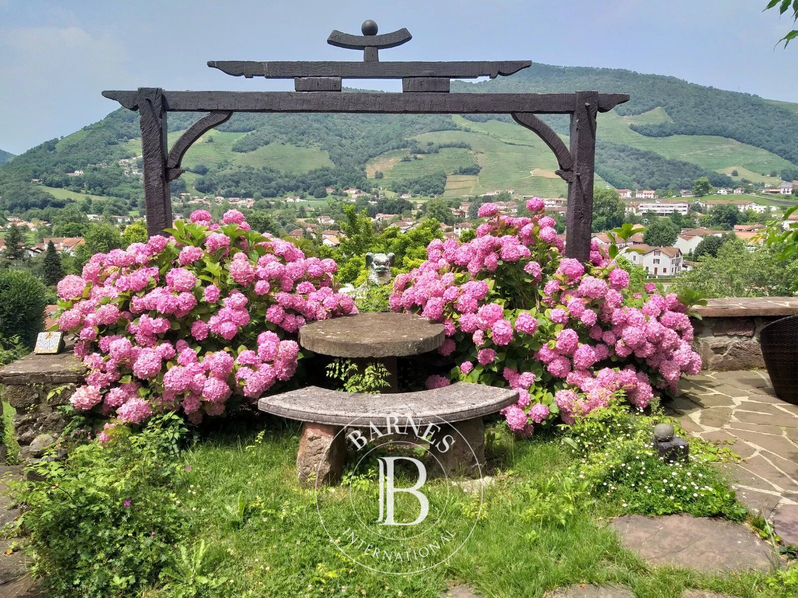 SAINT-JEAN-PIED-DE-PORT, MAISON XVIII° DE 270 M² - picture 3