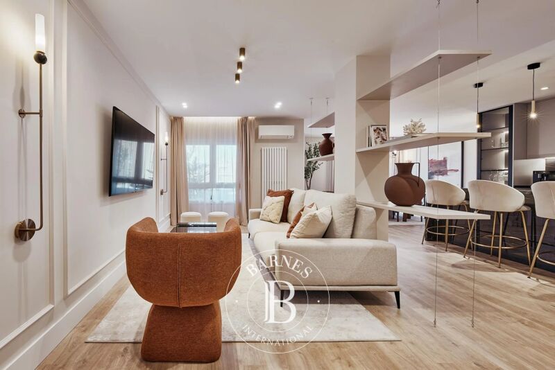 Venta, Piso Madrid - picture 2