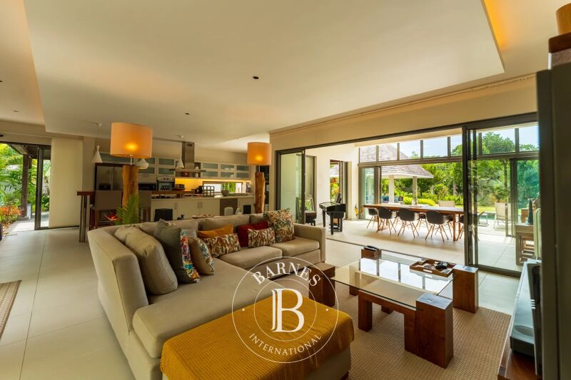 For Sale, Villa Beau Champ - picture 2