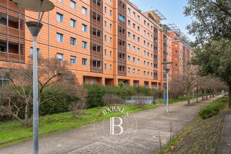 Lyon 6 – Cité Internationale – 57.08 sqm Apartment – 1 Bedroom – Loggia – Garage